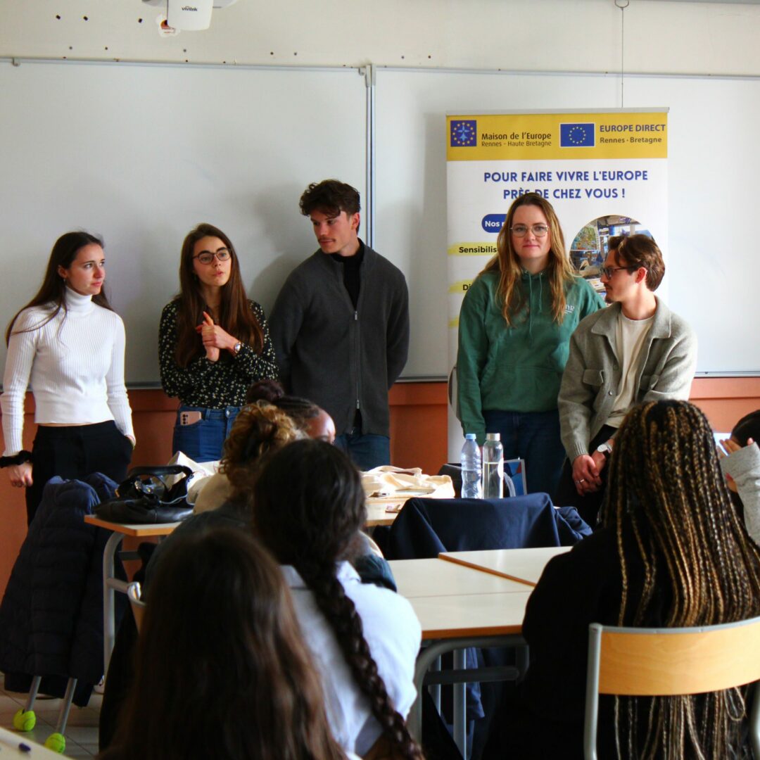 Apprendre l’Europe en s’amusant : un escape game pédagogique dans les lycées rennais